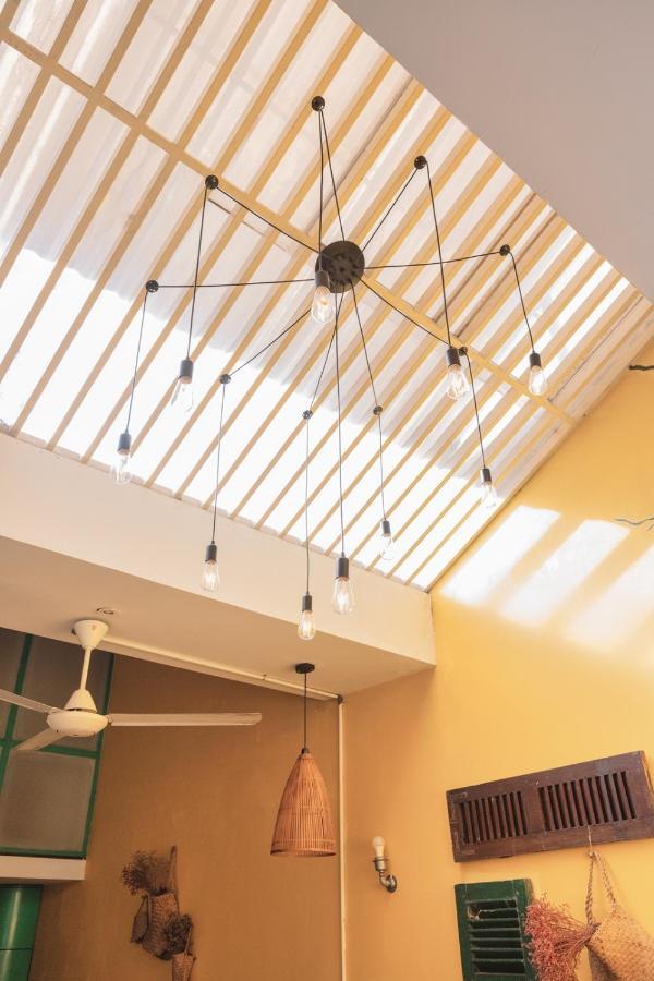 Entire French House With 4 Bedrooms In Hanoi Downtown Eksteriør bilde