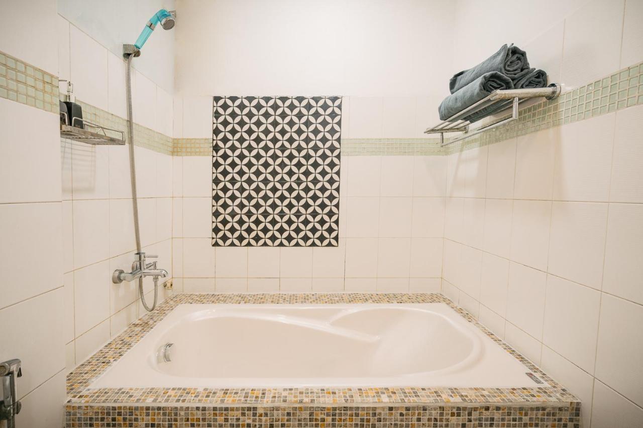 Entire French House With 4 Bedrooms In Hanoi Downtown Eksteriør bilde
