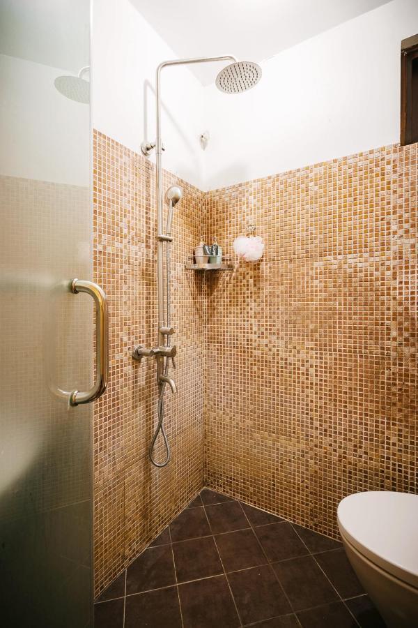 Entire French House With 4 Bedrooms In Hanoi Downtown Eksteriør bilde